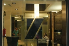 Cliina dental Zentro Coso,Zaragoza.Fotos:Jaime Galindo (2008).Reservados los derechos